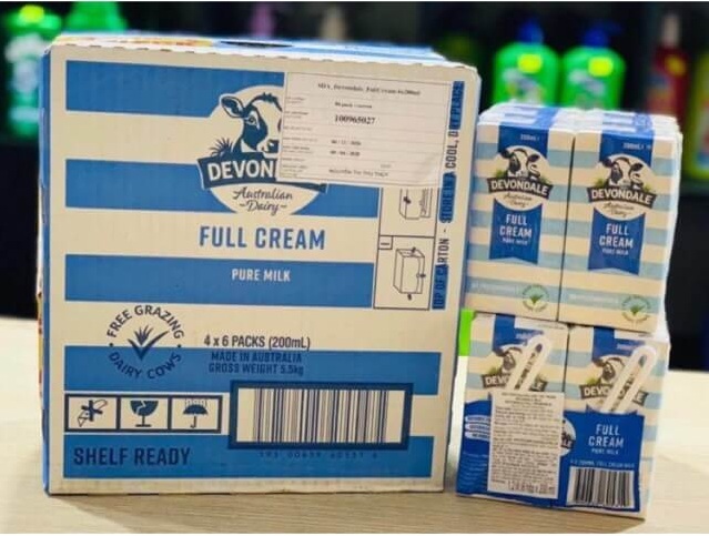 thùng sữa devondale 200ml